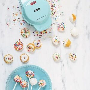 BELLA 3 in 1 Mini Treat Maker